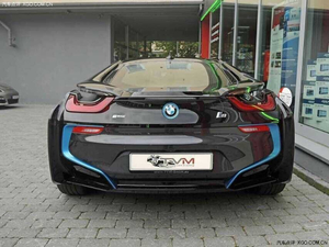 宝马i8豪华顶级超跑 新概念车至臻登场