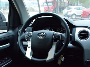 2014款丰田坦途皮卡 现车舒适性堪比高级轿车