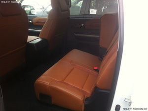 丰田坦途皮卡低价脱销 港口现车优惠不间断