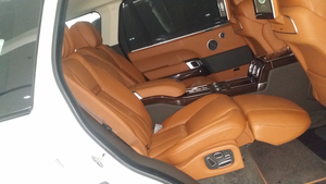 路虎巅峰创世加长版 2014款现车报价降到底