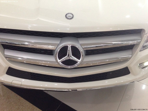 奔驰GL350柴油版优惠多 天津现车超低折扣畅销