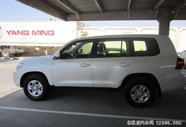 丰田兰德酷路泽4000中东版 多功能方向盘现车