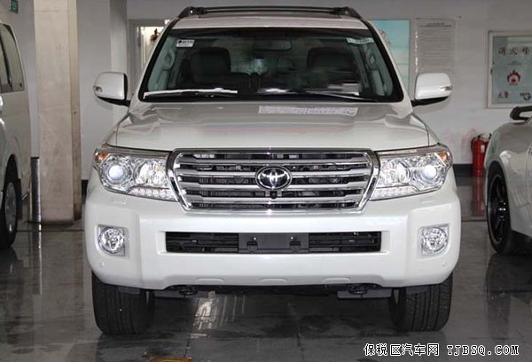 丰田酷路泽5700低折热销 现车再掀折扣风潮