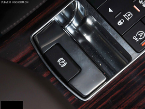 2014款路虎揽胜加长版3.0T/5.0T 冲量超底价