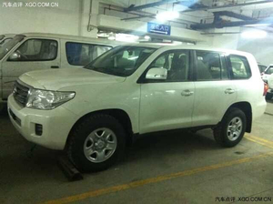 丰田酷路泽4000中东版现车 超低折扣畅销降价