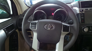 丰田普拉多2700现车优惠中 天津港零利润酬宾