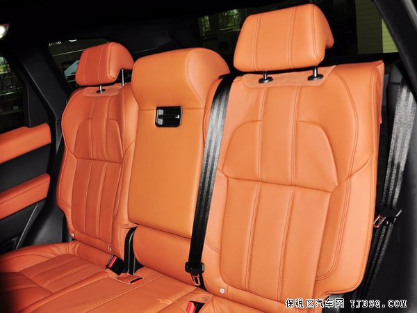 14款路虎揽胜运动版特价惠 强劲越野超值现车袭港