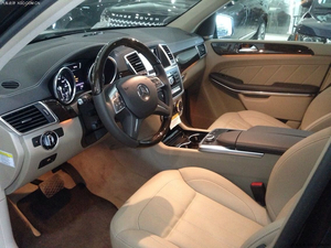 14款奔驰GL350紧俏现车 大幅让利优惠惊喜多