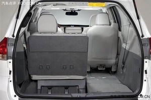 2014款丰田塞纳极品商务 火爆促销全面飚底价