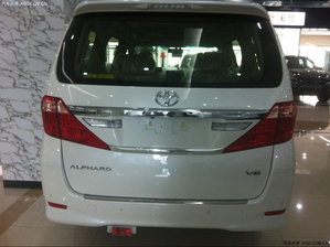 2015款埃尔法空前降价 现车吹响优惠集结号