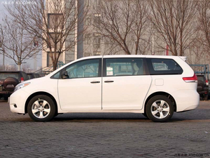 丰田塞纳触底价特卖 天津现车到店实惠抛售