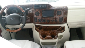 2014款福特E350游艇版 天津现车售价145万元