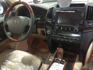 2014款丰田酷路泽4000 商家优惠售空前大减价