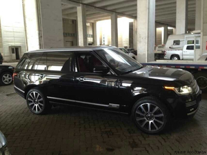 路虎揽胜行政加长版 现车浓情让利冲击底价