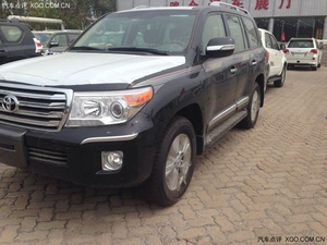 丰田兰德酷路泽4000飚底价 吹响优惠集结号