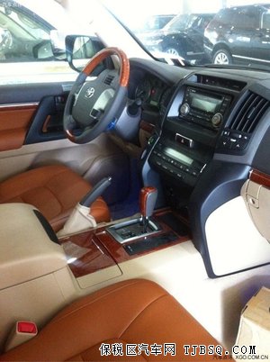 丰田兰德酷路泽4000飚底价 吹响优惠集结号