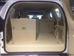 丰田霸道4000中东版飚底价 天津港零利润酬宾