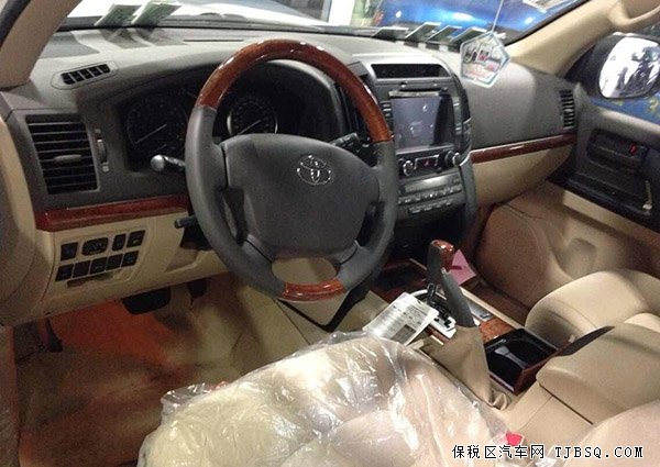 新款丰田兰德酷路泽4600现车 激情畅想最优价格