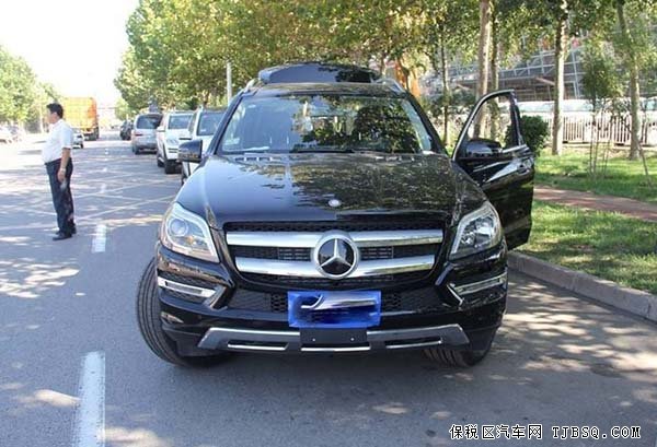 2014款奔驰GL350加规版优惠中 超越期待独领风潮