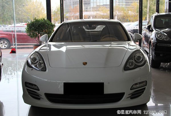 2014款保时捷帕纳梅拉现车 激情动感尽显魅力