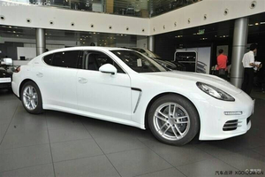 2014款保时捷帕纳梅拉现车 激情动感尽显魅力