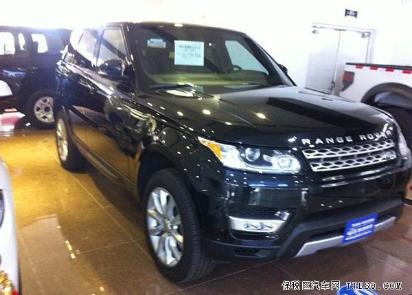 2014款路虎揽胜运动版现车到店 年底优惠不断