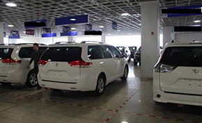 2014款丰田塞纳3.5L四驱版 天津现车45万热卖