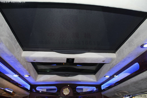 奔驰威霆商务车现车到店 天津现车充足低折扣