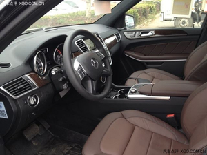 奔驰GL350加版豪华配置 商家特惠现车促销中