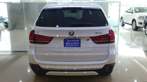 2014款宝马X5商家促销 现车抵港实惠价格销售
