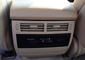 丰田酷路泽4600中东版 双油双备/天窗/导航现车97万