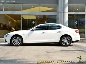 2014款玛莎拉蒂总裁现车到店 年底优惠不断中