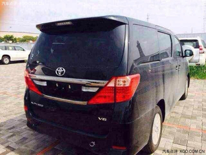 丰田埃尔法中东版剧降 天津现车震撼价促销