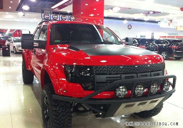 2014款福特猛禽F150拉风皮卡 港口打响第一惠