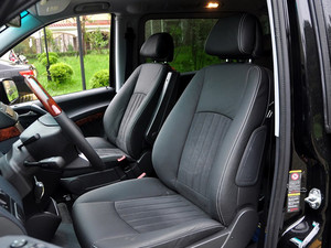 新款奔驰唯雅诺 商家现车优惠金秋火热促销