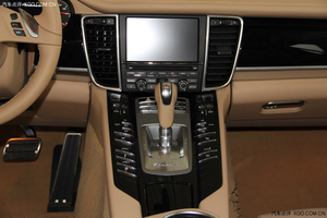 14款保时捷帕纳梅拉现车到店 再掀折扣风潮