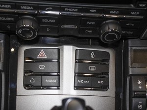 保时捷帕纳梅拉商家促销 现车好礼狂送不停