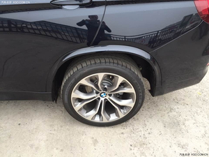 2014款宝马X5M加规版现车 惠满金秋浓意促销