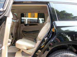 2014款奔驰GL350促销启动 现车再掀折扣风潮