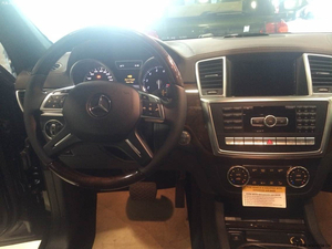 周年纪念版奔驰GL550现车 提车优惠再送豪礼