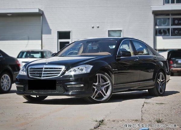 奔驰S65展厅现车 商家优惠报价299.8万