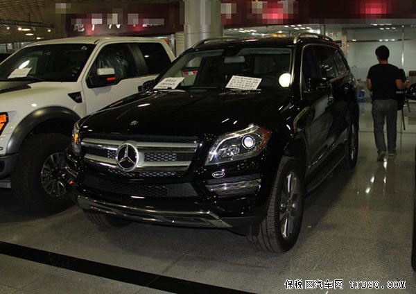 2014款奔驰GL450强大动力 现车尽显阳刚之气