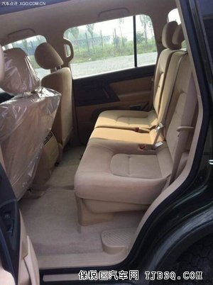 丰田酷路泽4000到店 商家裸利走俏享低价中