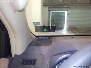 丰田霸道4000中东版现车已到店 畅游天地间