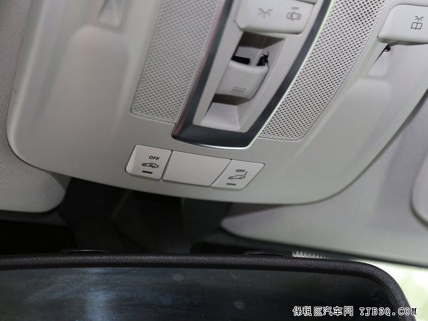 奔驰G500纯正越野血统 现车优惠风暴飓风袭港