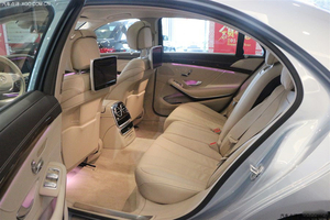 奔驰S级血拼降价热潮 优惠超值不容错过