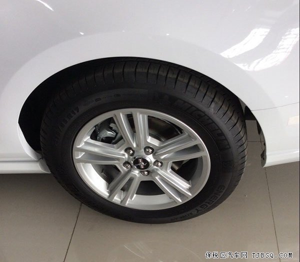 福特野马3.7热力到店 惊喜促销引爆天津港