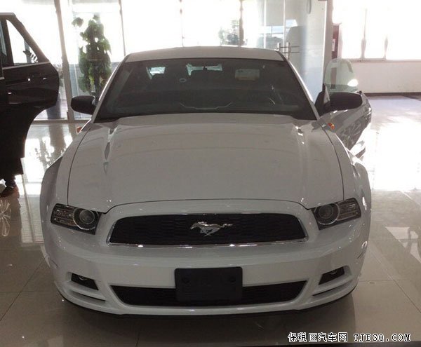 福特野马3.7热力到店 惊喜促销引爆天津港