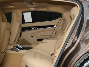 2014款保时捷帕纳美拉全系到店 现车极致降价