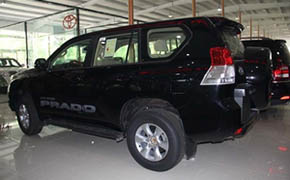 2014款丰田普拉多2700中东版 9气囊白米现车37万起